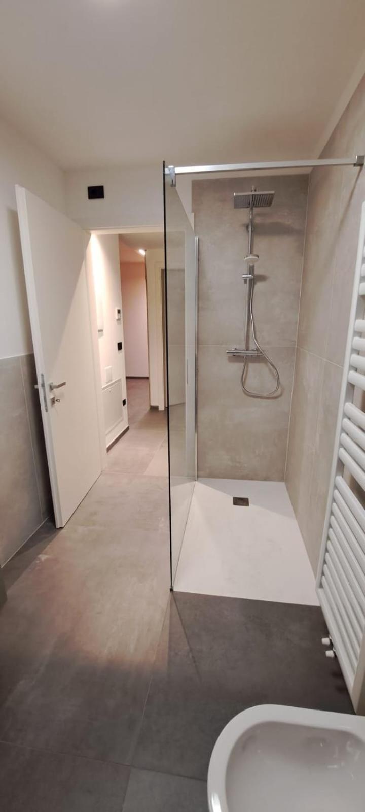 クレスIl Nido Del Pellerアパートメント エクステリア 写真